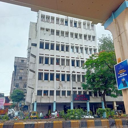 Hotel Skylark Nagpur Exterior photo