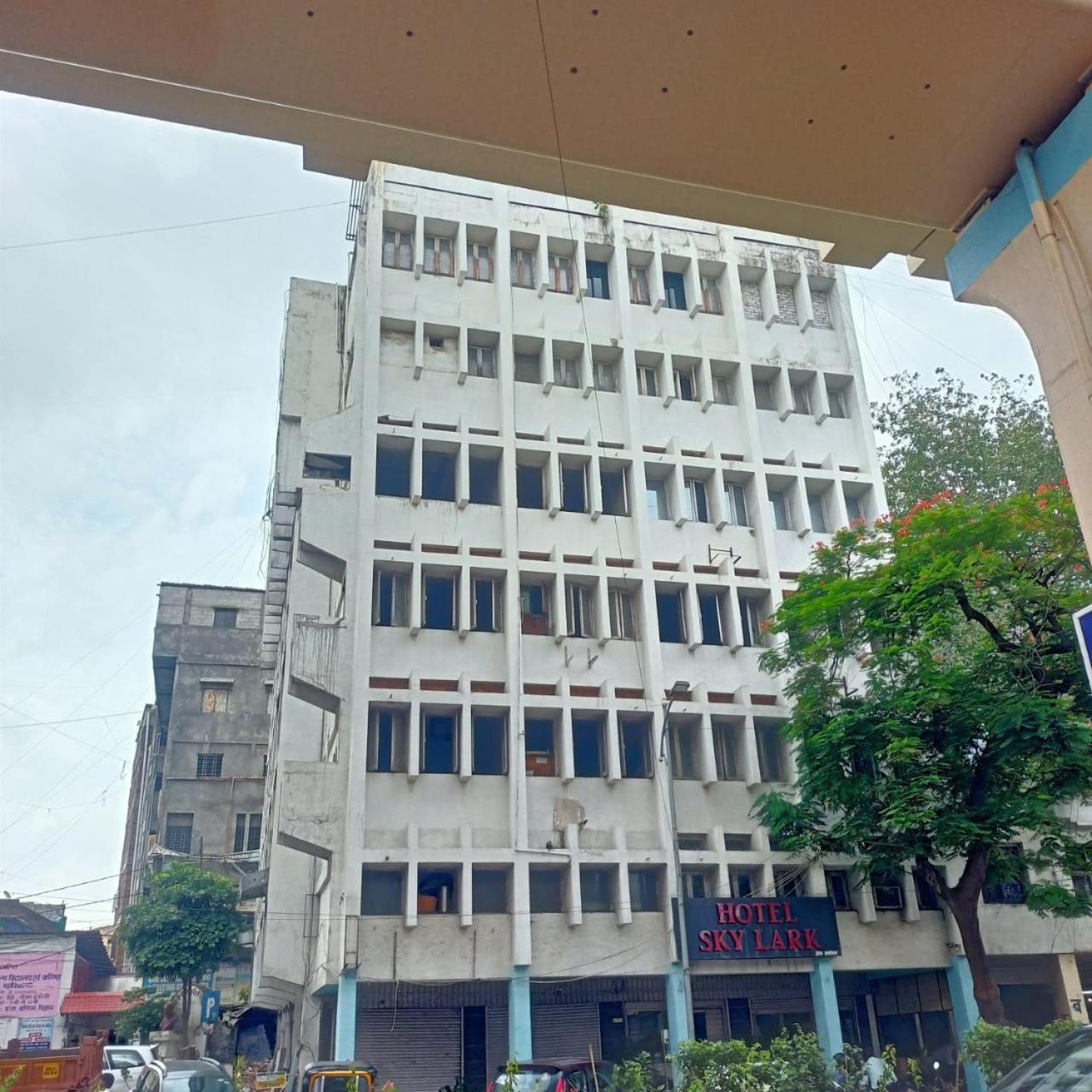 Hotel Skylark Nagpur Exterior photo